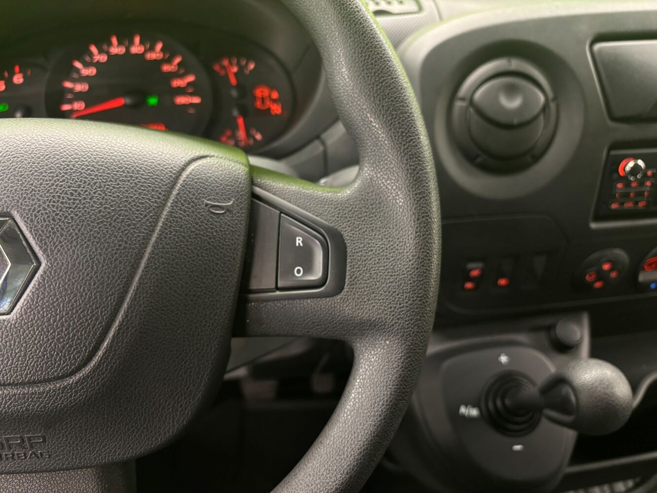 Renault Master vaihtoauto