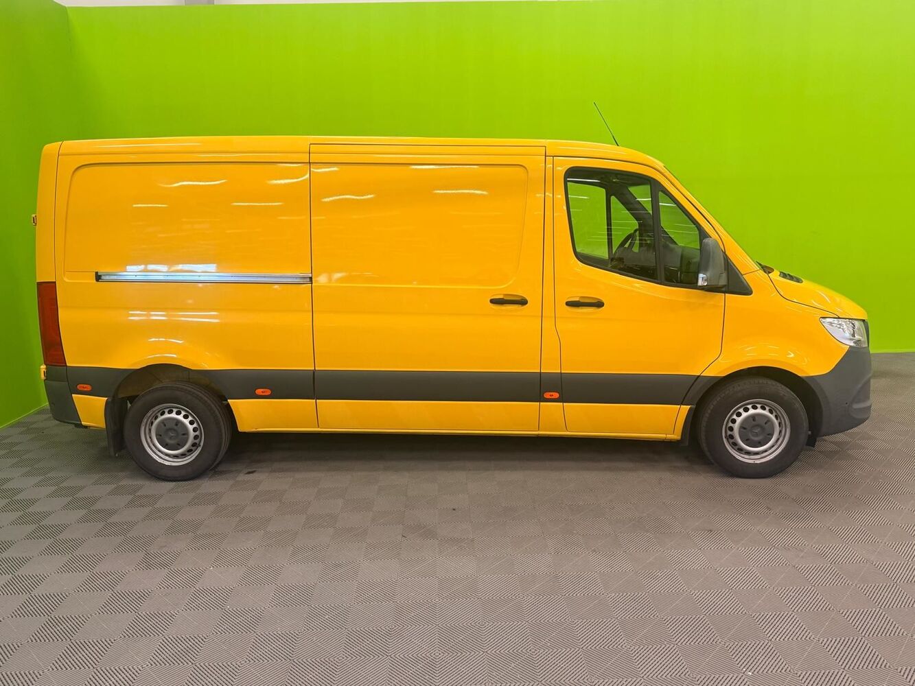 Mercedes-Benz Sprinter vaihtoauto