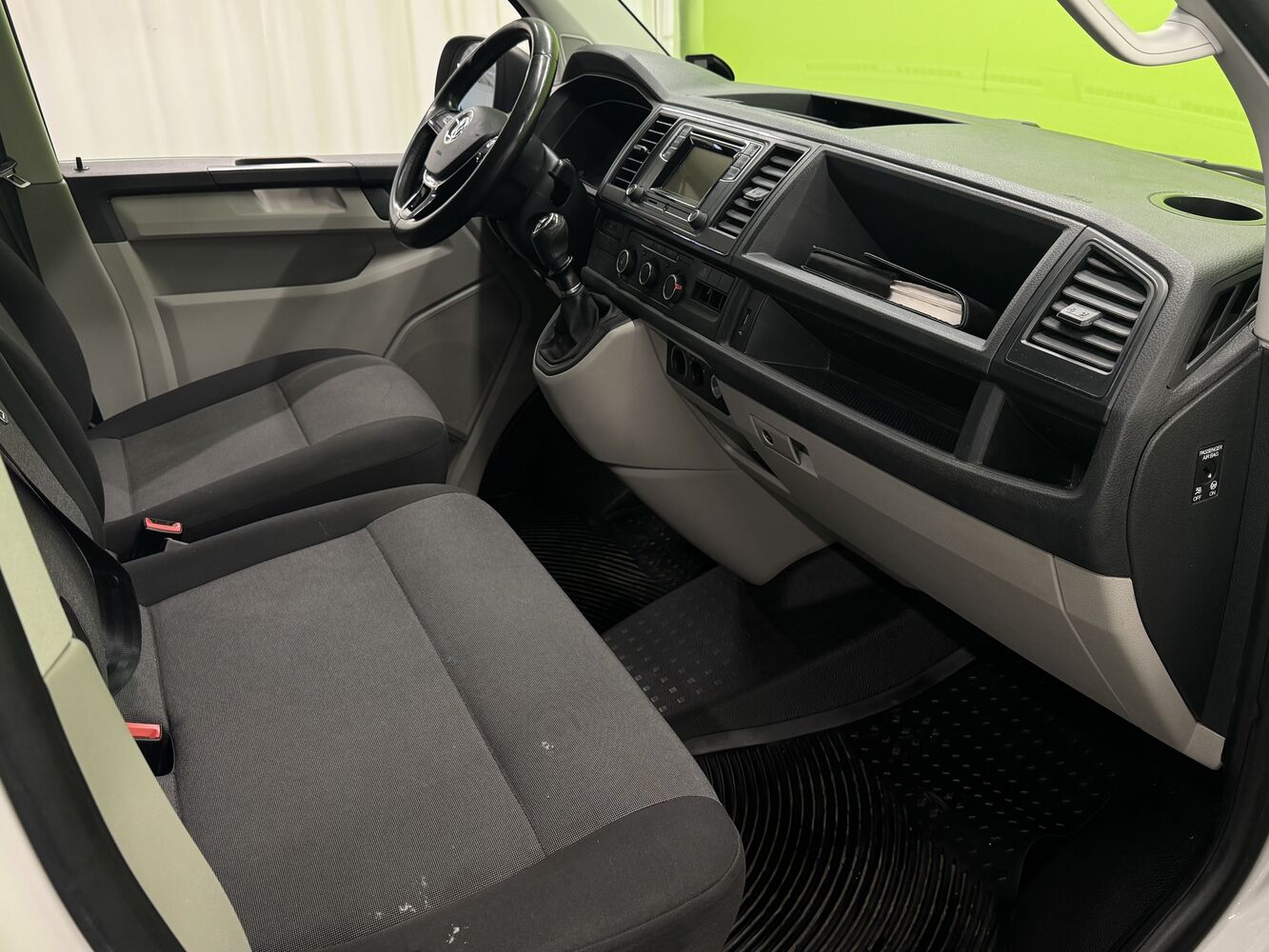 Volkswagen Transporter vaihtoauto
