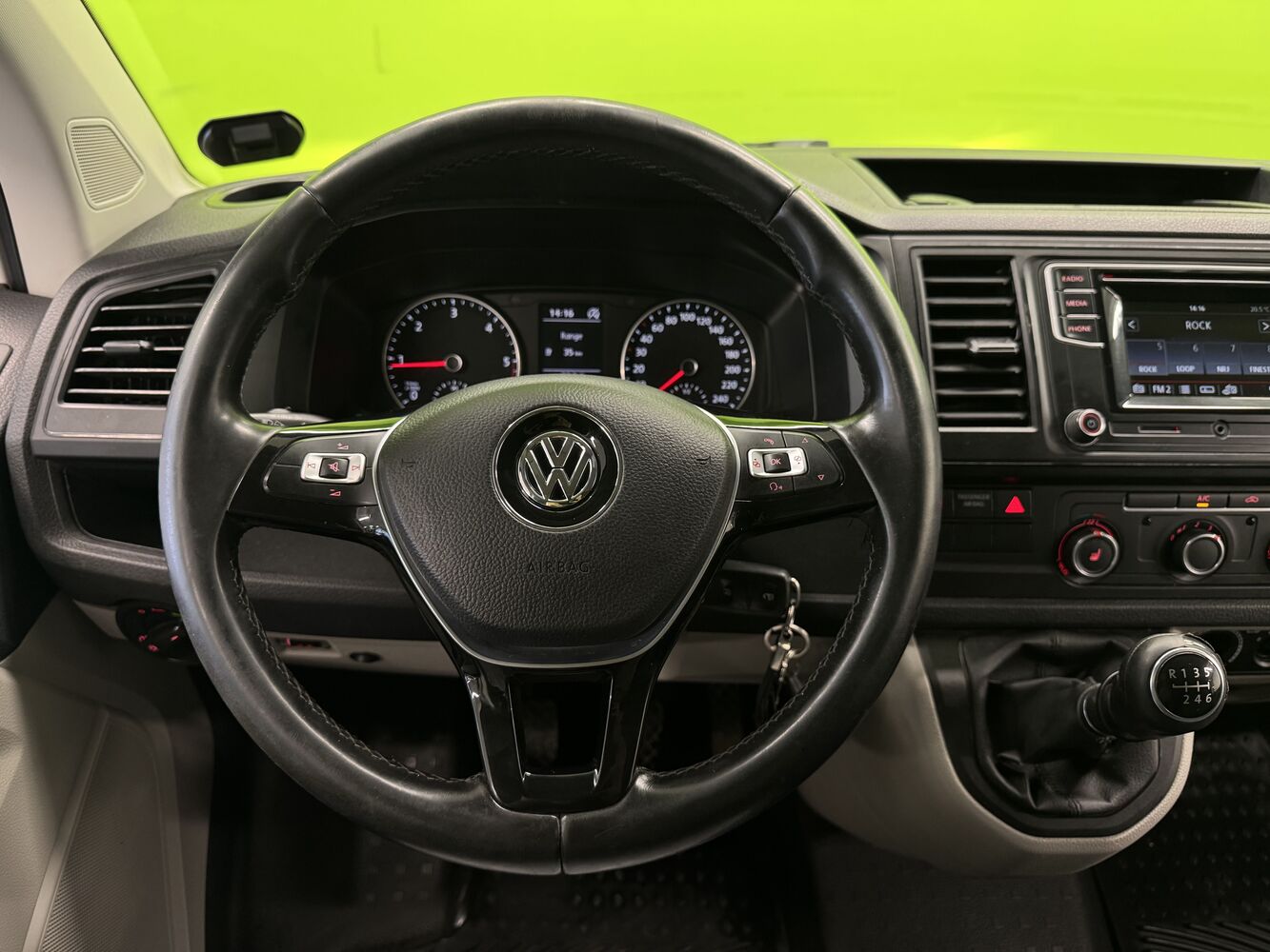 Volkswagen Transporter vaihtoauto