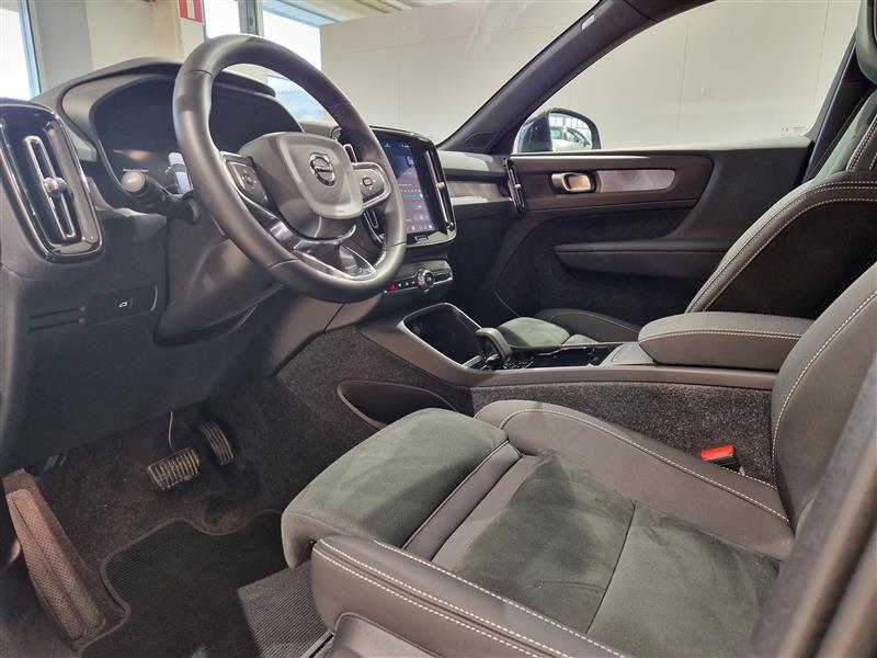 Volvo EX40 vaihtoauto