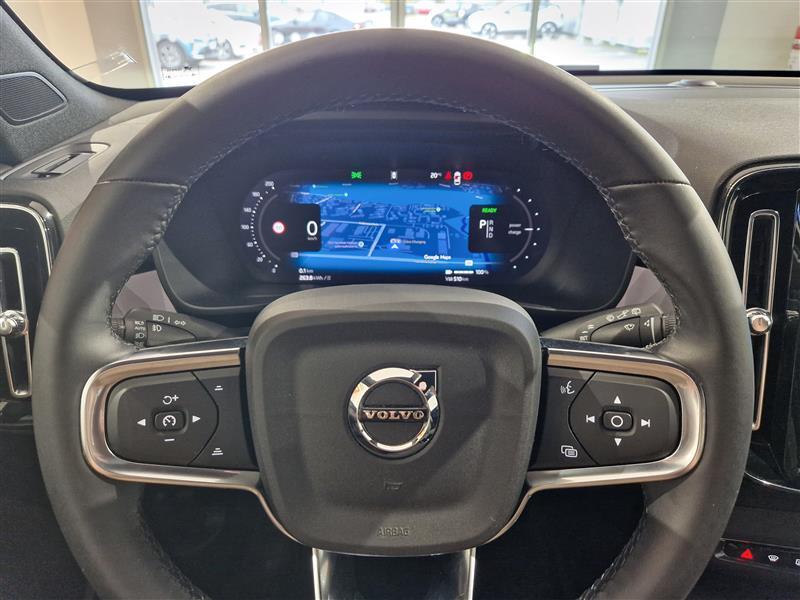 Volvo EX40 vaihtoauto