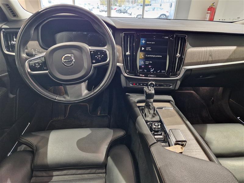 Volvo S90 vaihtoauto