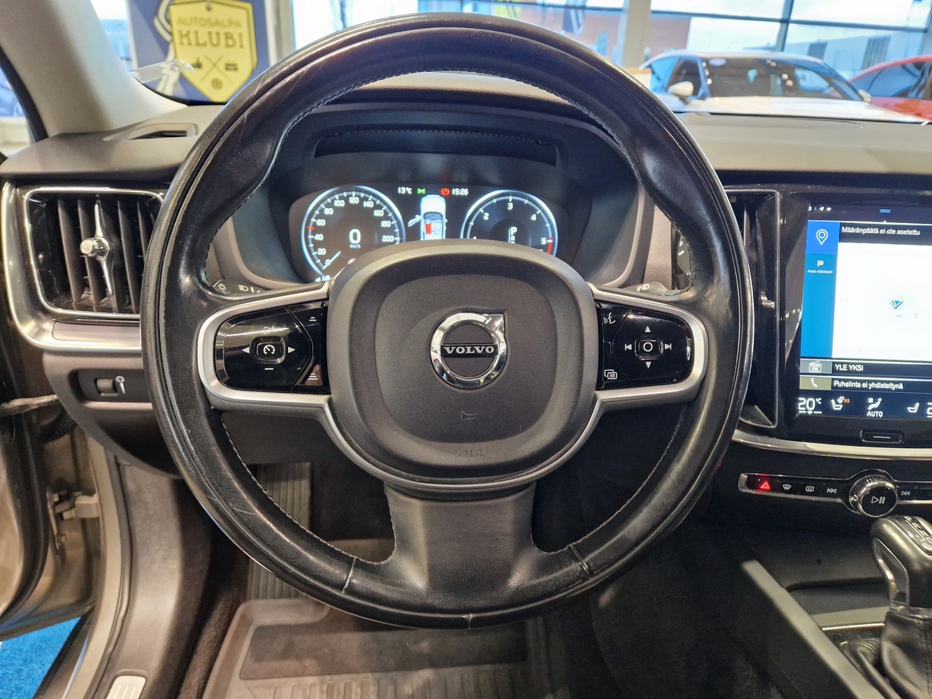 Volvo V60 vaihtoauto