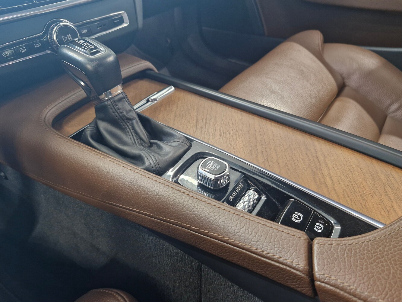 Volvo S90 vaihtoauto
