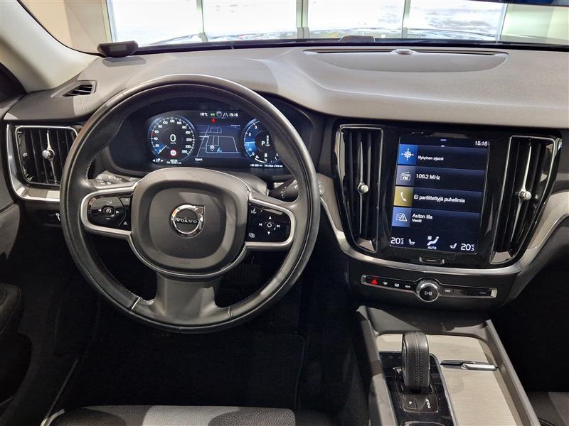 Volvo V60 Cross Country vaihtoauto