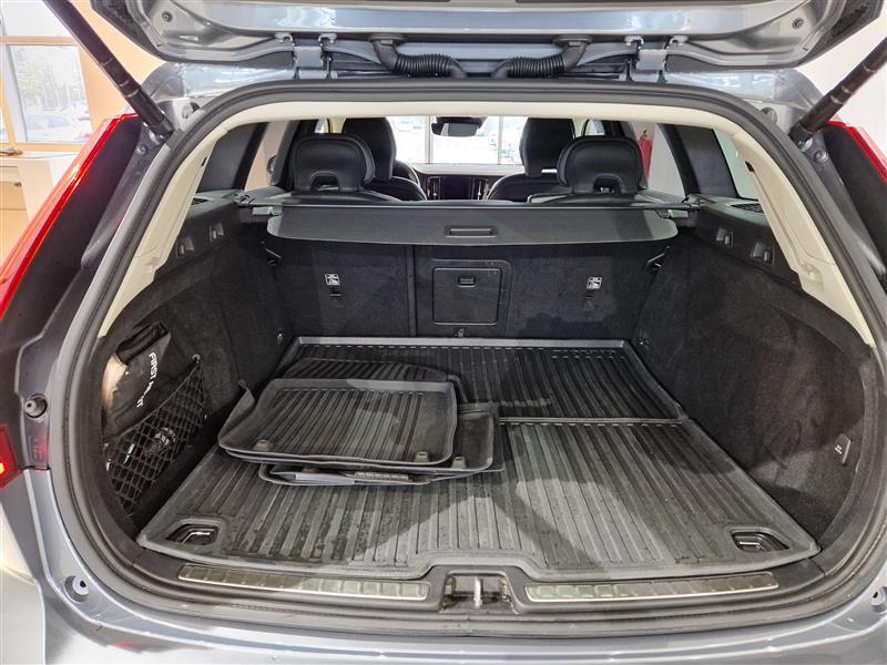 Volvo V60 Cross Country vaihtoauto