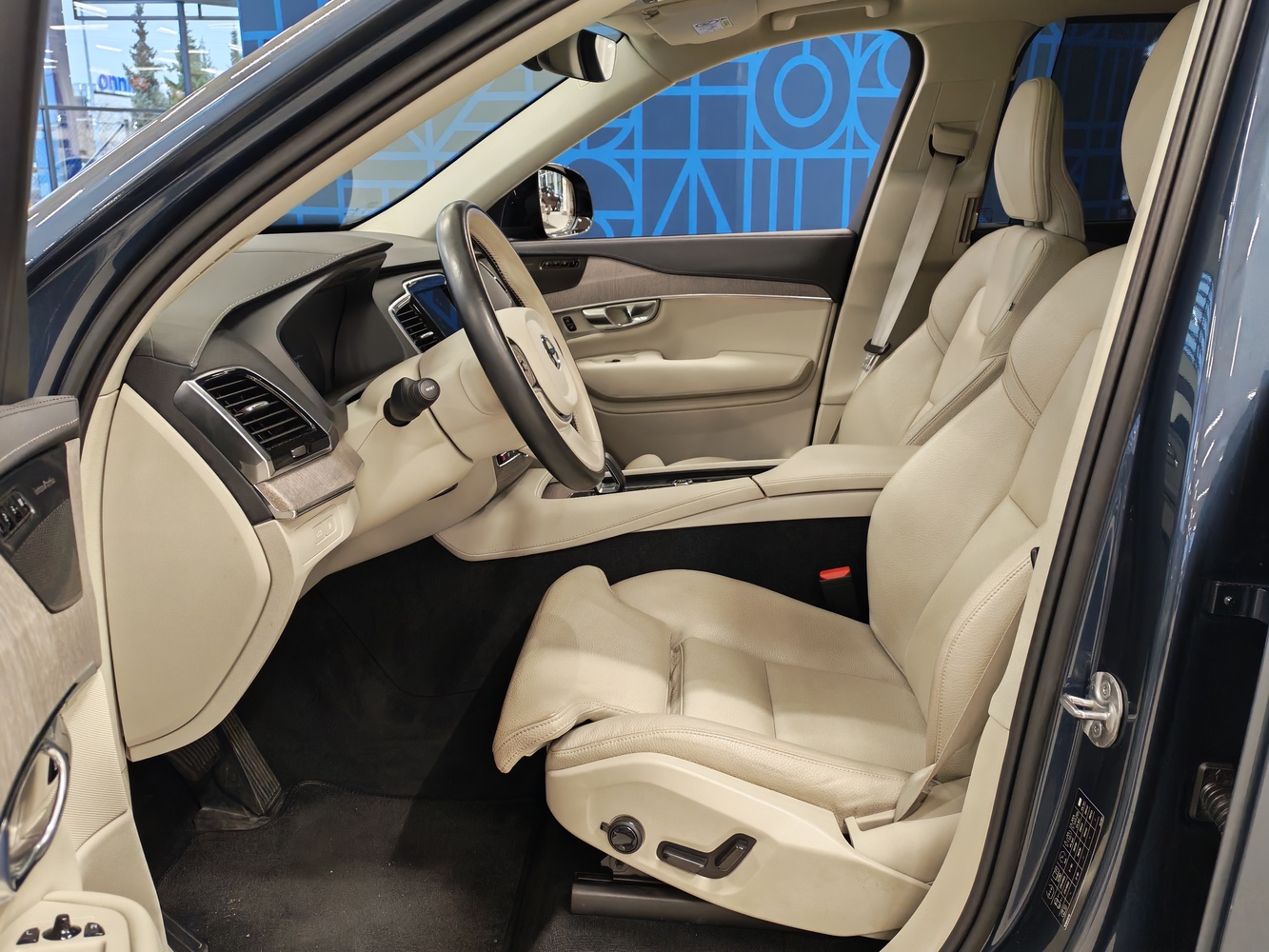 Volvo XC90 vaihtoauto