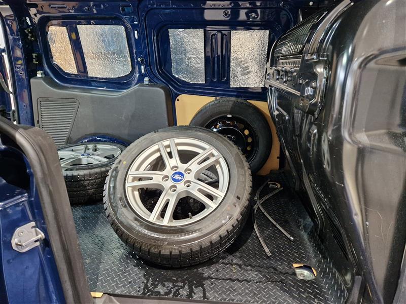 Ford Transit Connect vaihtoauto