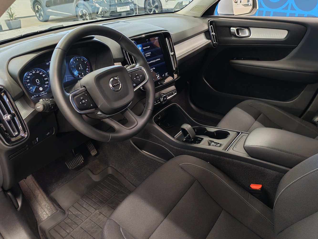 Volvo XC40 vaihtoauto
