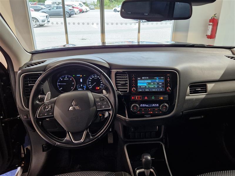 Mitsubishi Outlander vaihtoauto