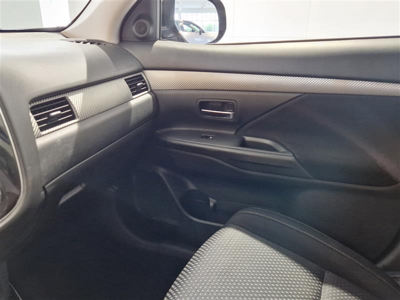 Mitsubishi Outlander vaihtoauto