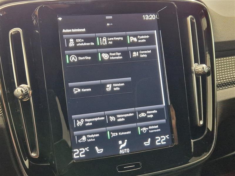 Volvo XC40 vaihtoauto
