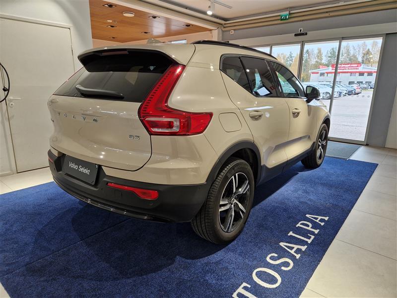 Volvo XC40 vaihtoauto