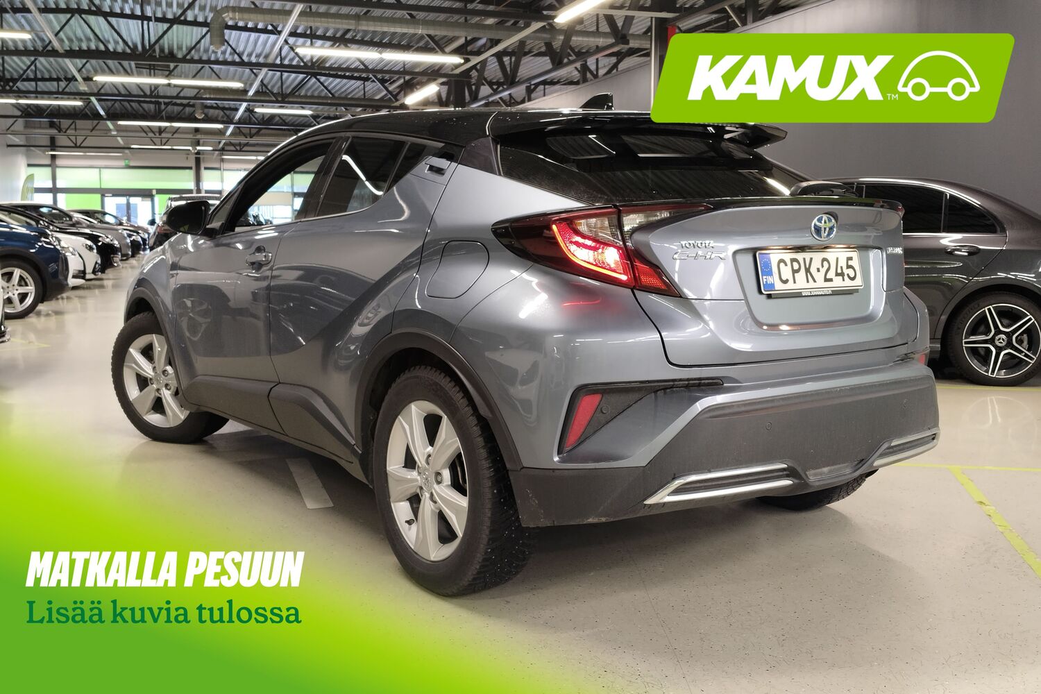 Toyota C-HR vaihtoauto