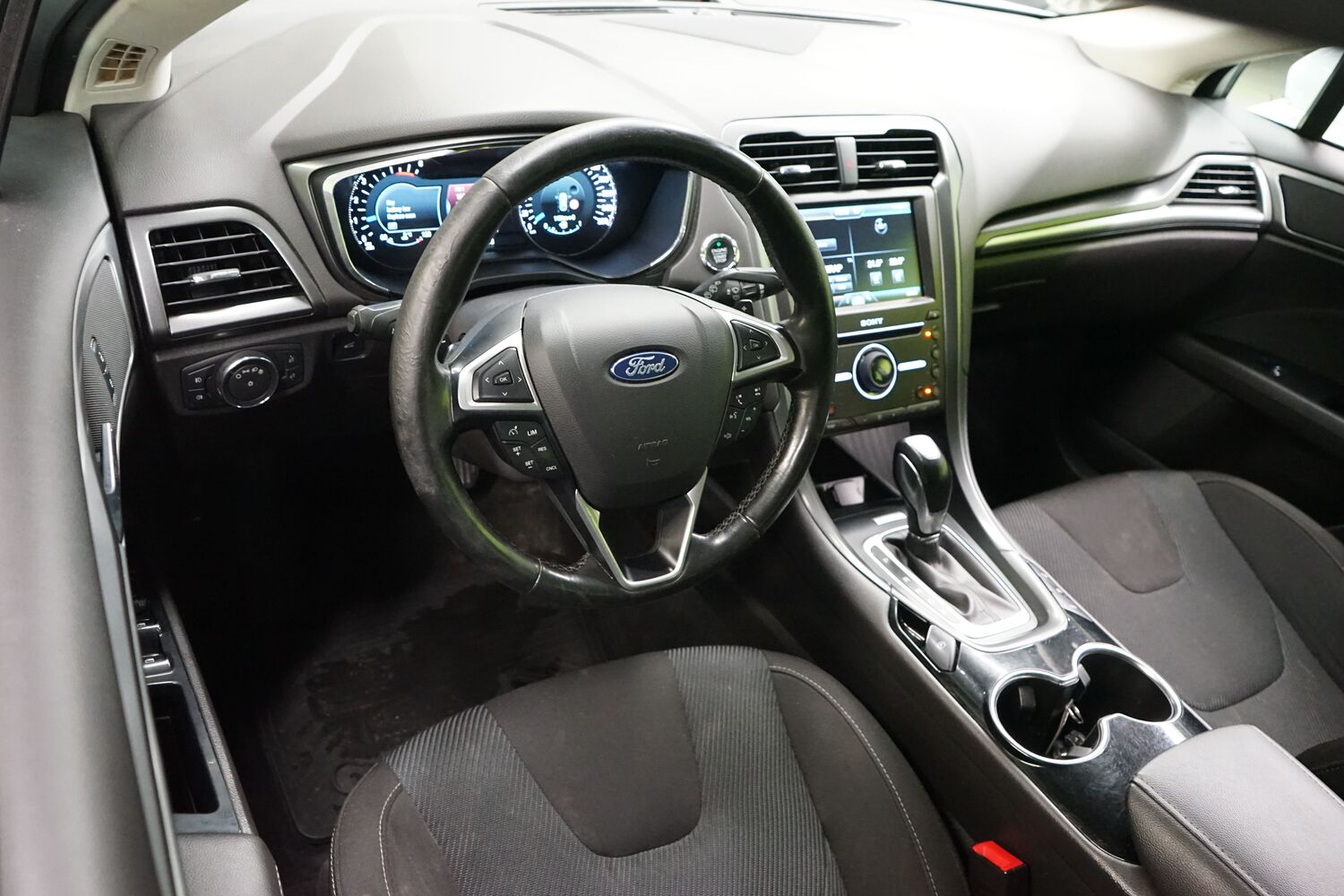 Ford Mondeo vaihtoauto