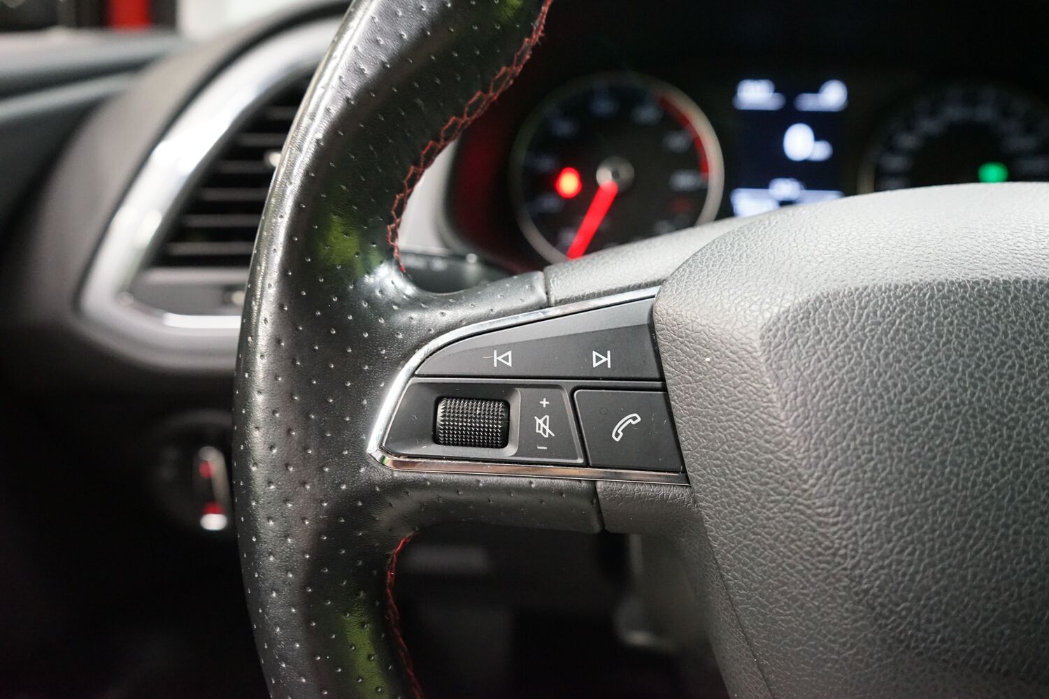 SEAT Leon ST vaihtoauto