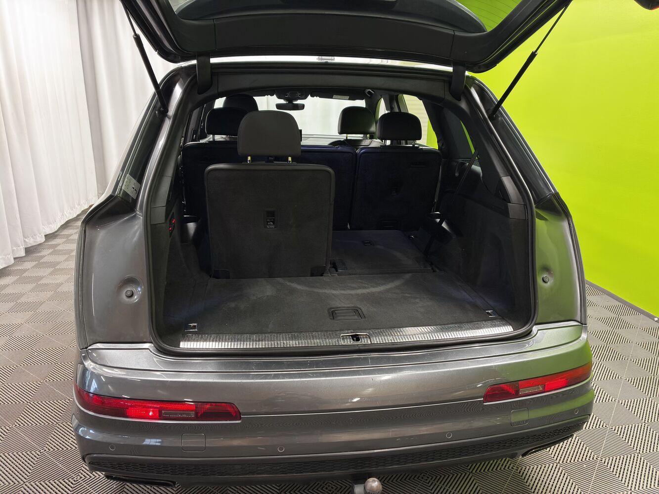 Audi Q7 vaihtoauto