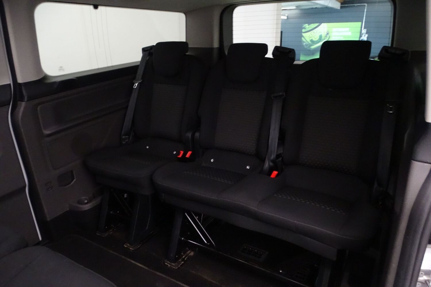 Ford Tourneo Custom vaihtoauto