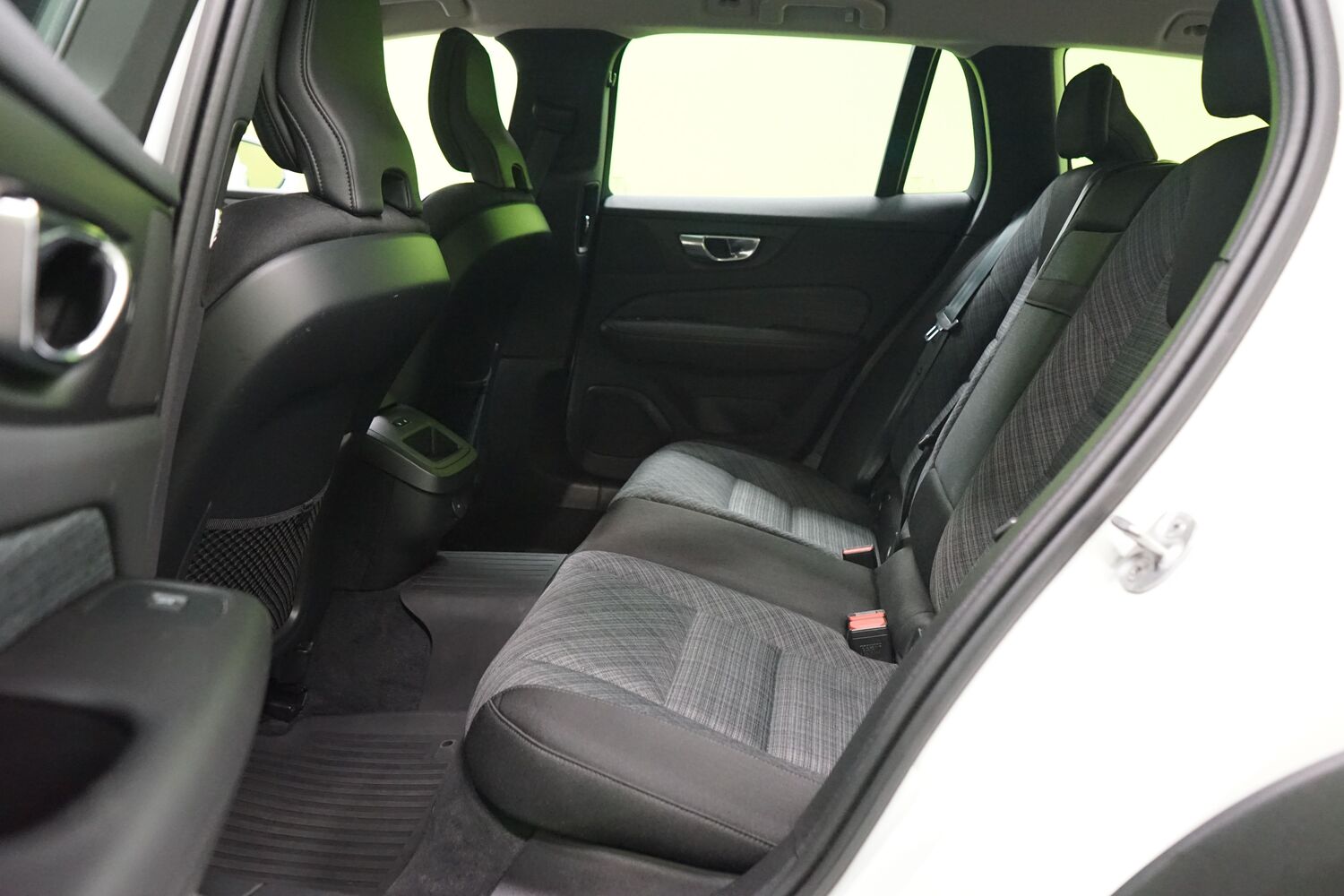 Volvo V60 Cross Country vaihtoauto