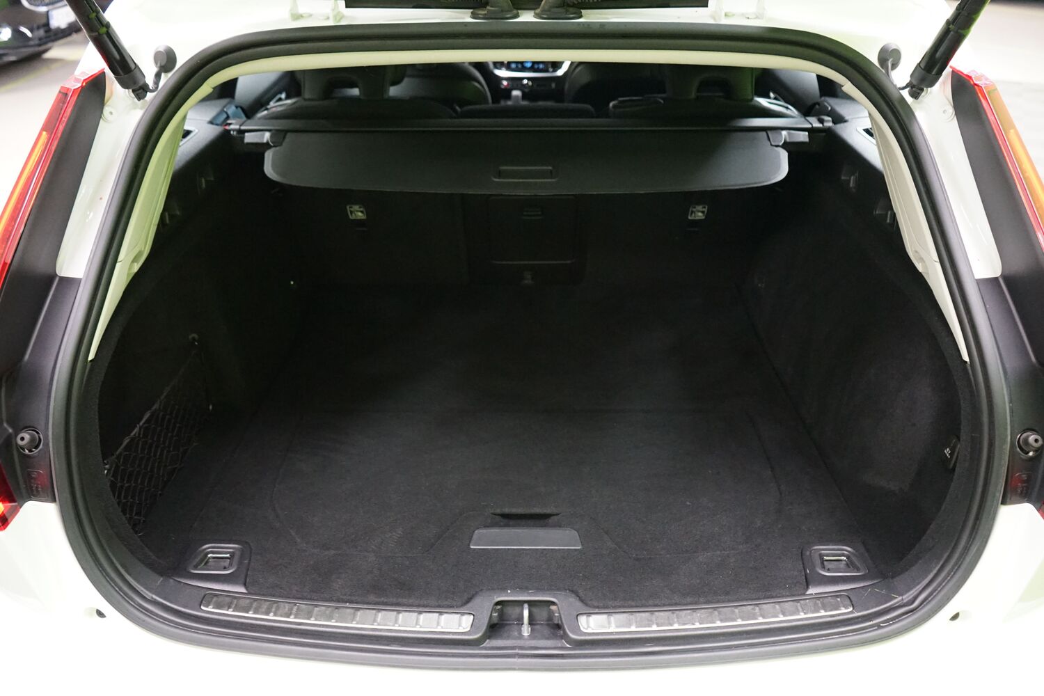 Volvo V60 Cross Country vaihtoauto