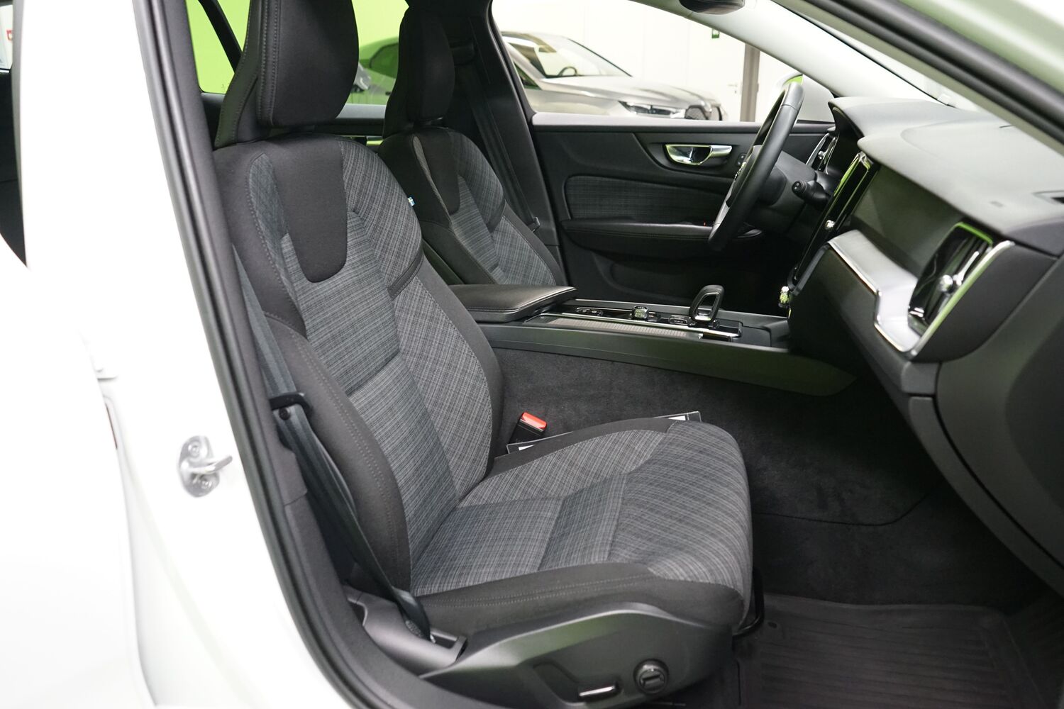 Volvo V60 Cross Country vaihtoauto
