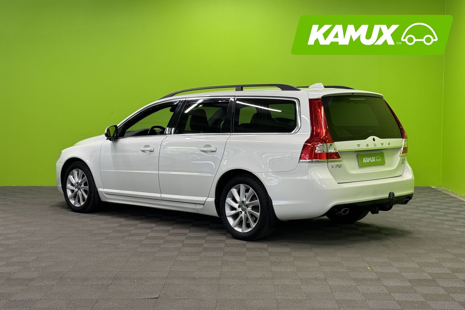 Volvo V70 vaihtoauto