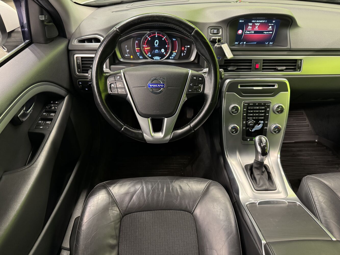 Volvo V70 vaihtoauto