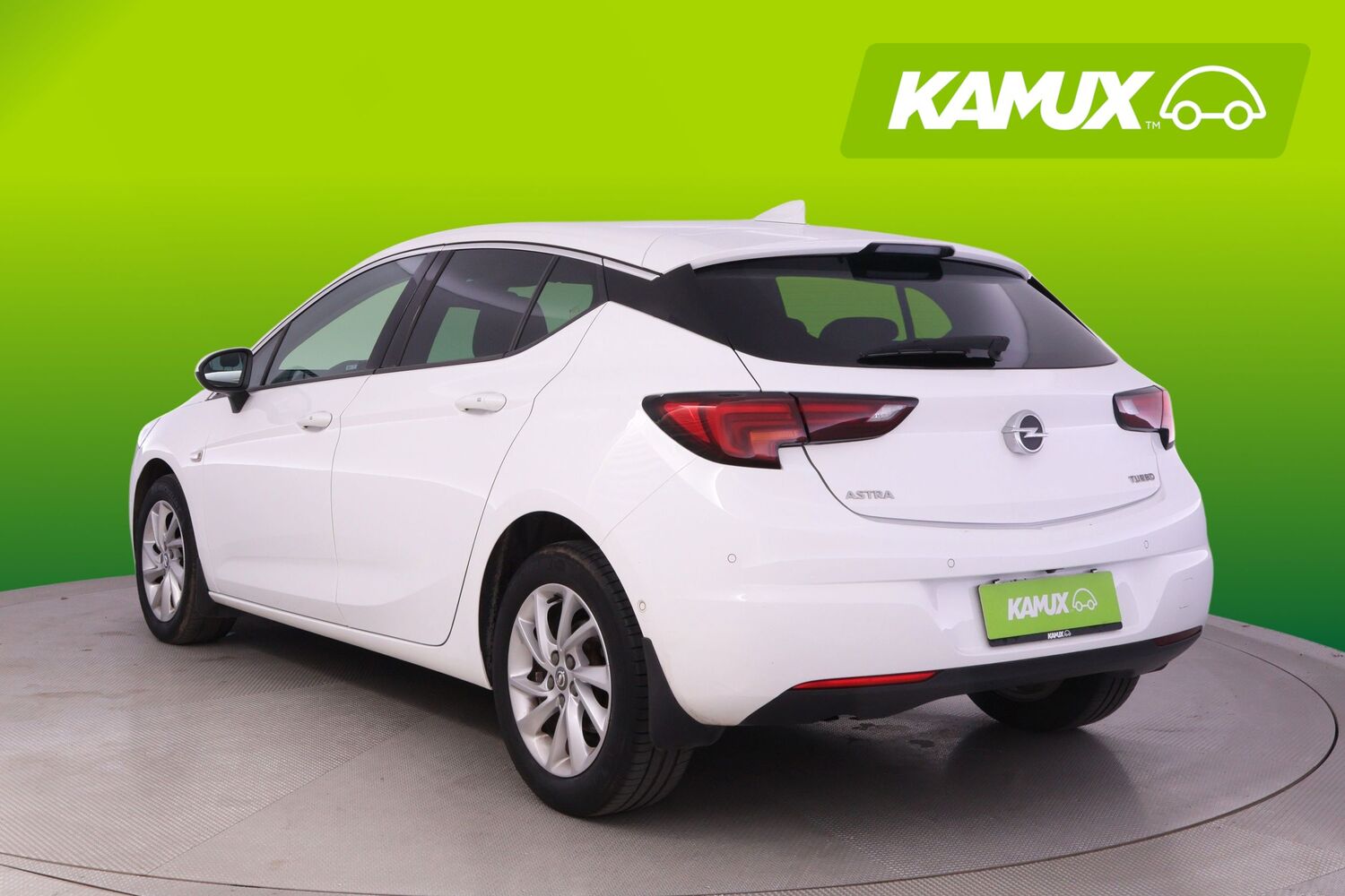 Opel Astra vaihtoauto