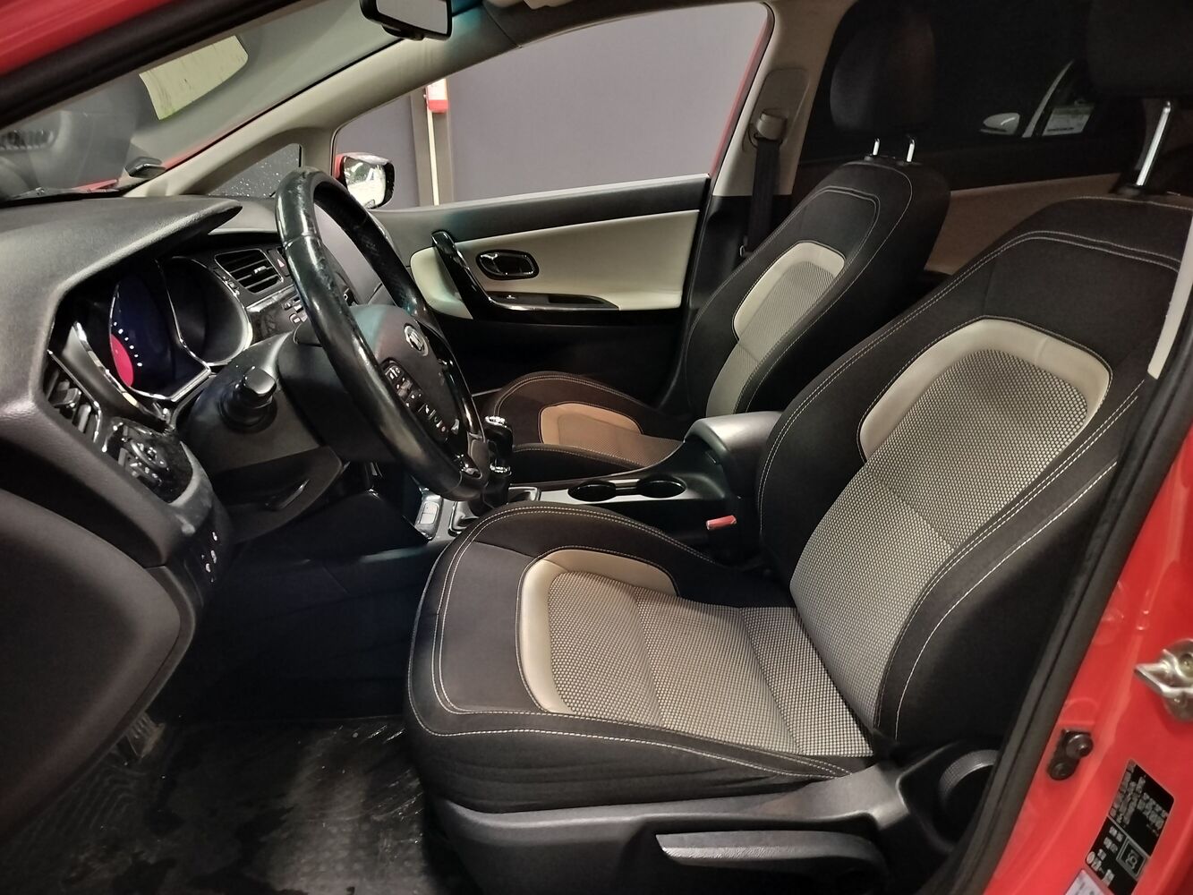 Kia Ceed vaihtoauto