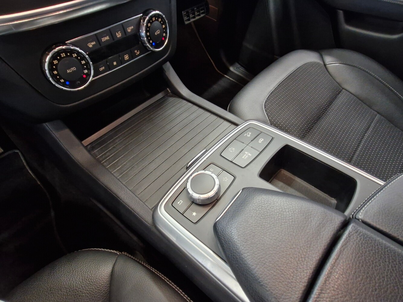 Mercedes-Benz ML vaihtoauto