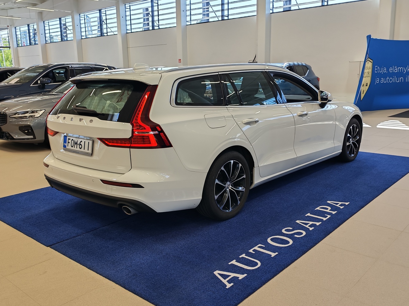 Volvo V60 vaihtoauto
