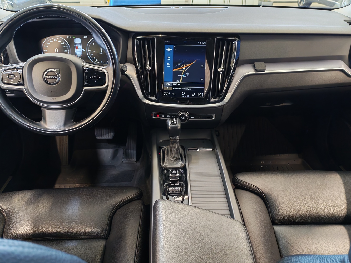 Volvo V60 vaihtoauto