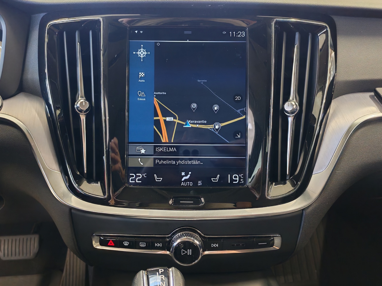 Volvo V60 vaihtoauto