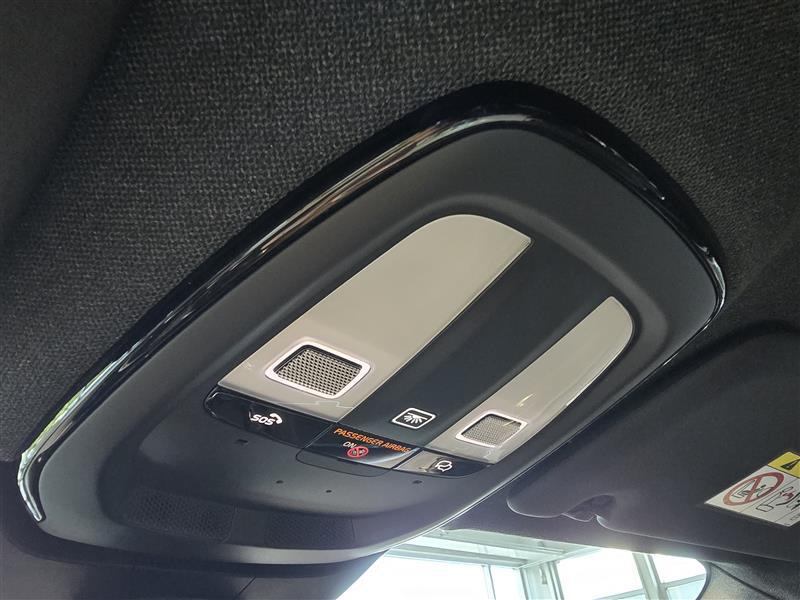 Volvo EX40 vaihtoauto
