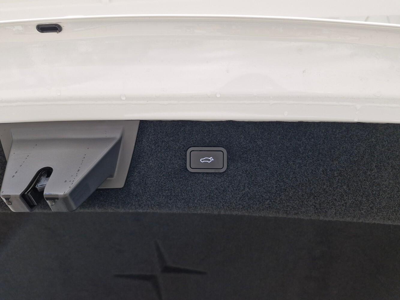 Polestar 4 vaihtoauto