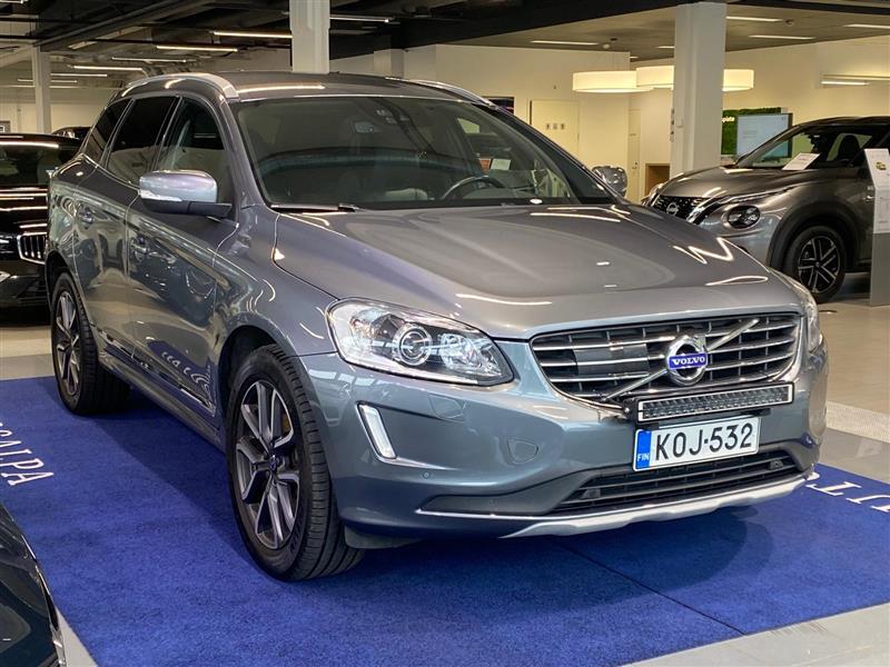 Volvo XC60 vaihtoauto