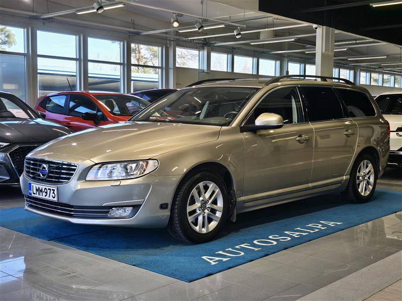Volvo V70 vaihtoauto