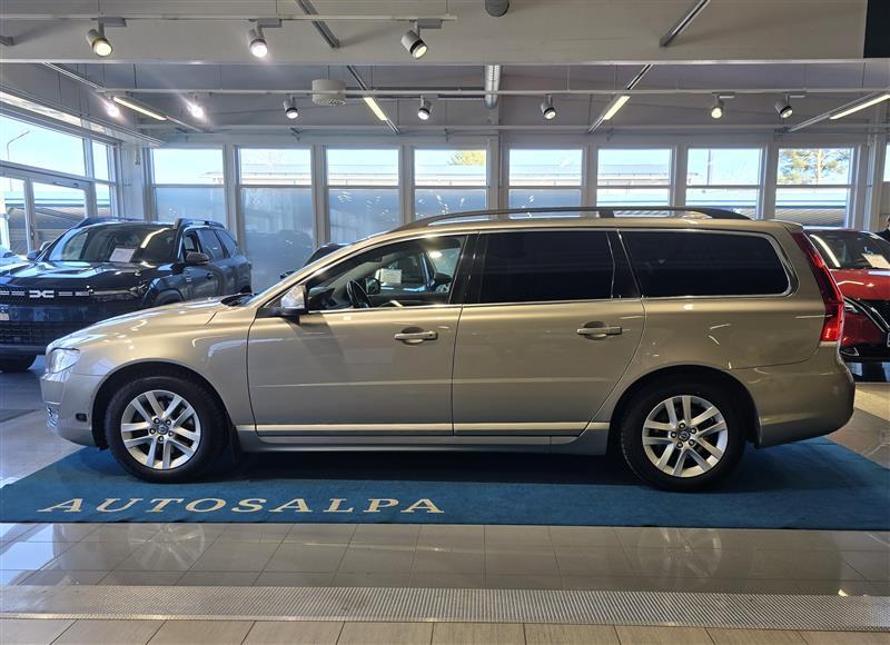 Volvo V70 vaihtoauto
