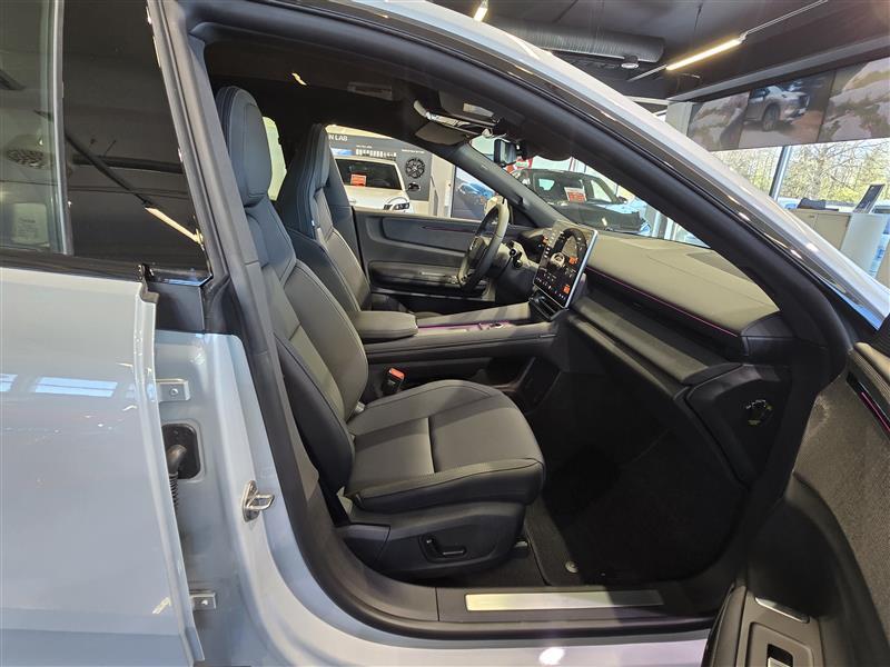 Polestar 4 vaihtoauto