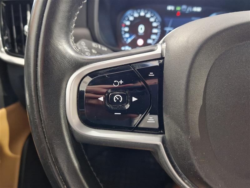 Volvo V90 Cross Country vaihtoauto