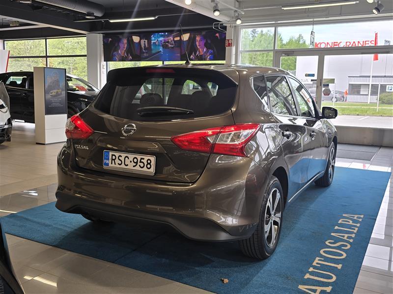 Nissan Pulsar vaihtoauto