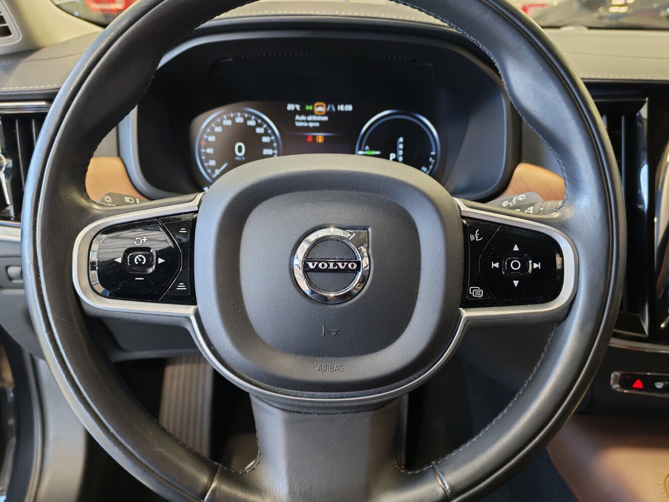Volvo V90 vaihtoauto