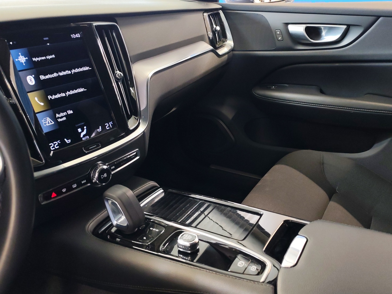 Volvo V60 vaihtoauto