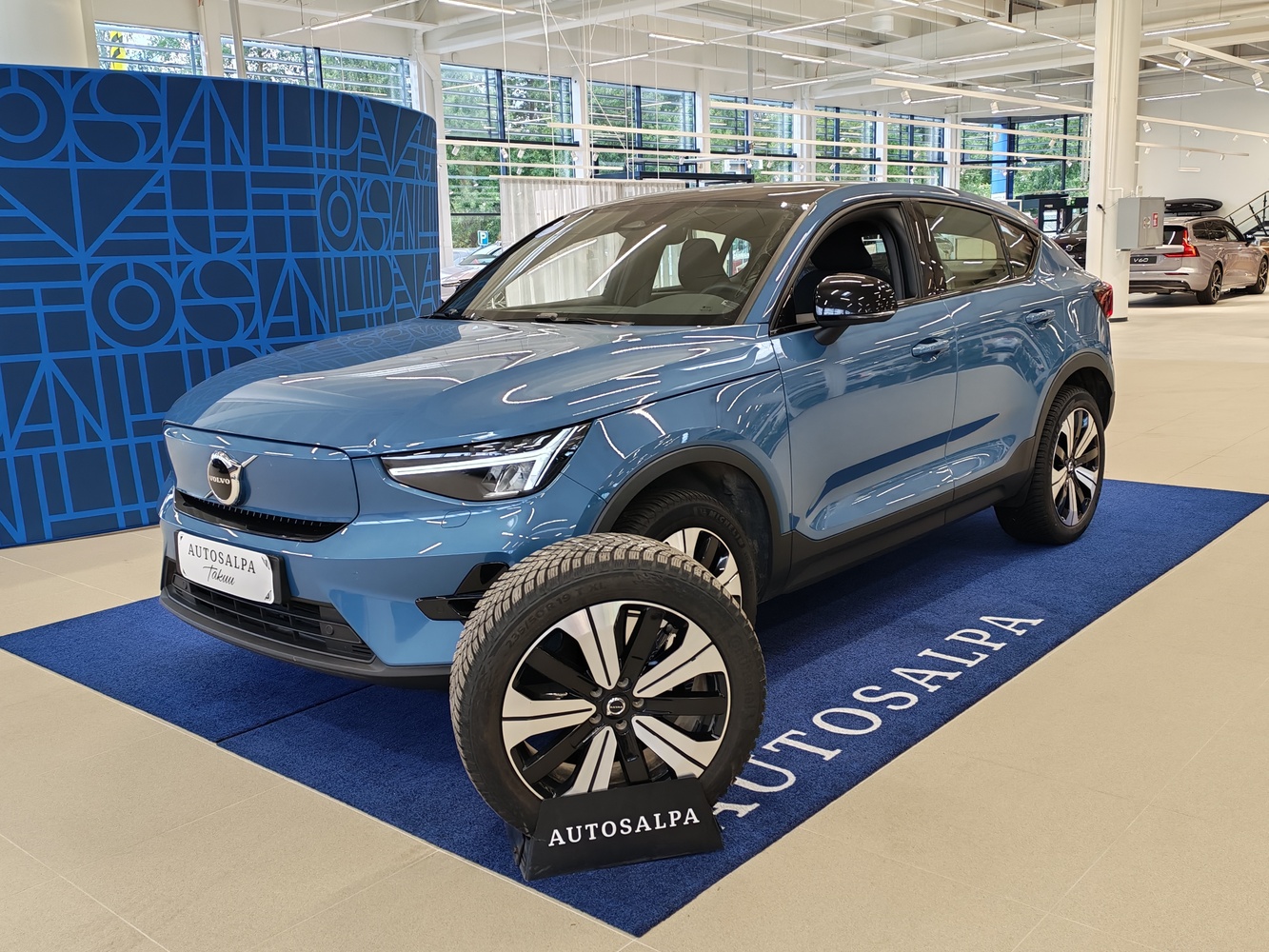 Volvo C40 vaihtoauto