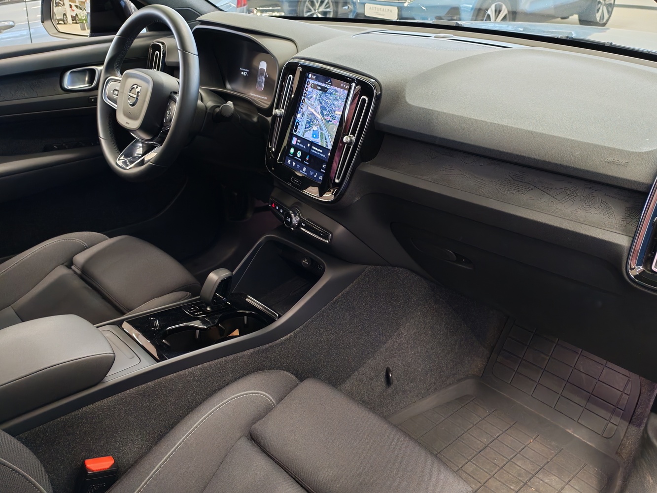 Volvo C40 vaihtoauto