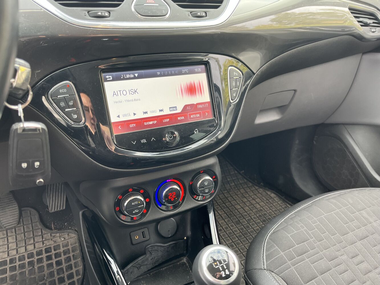Opel Corsa vaihtoauto