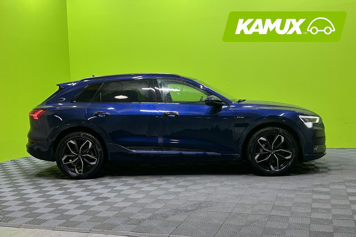 Audi e-tron vaihtoauto
