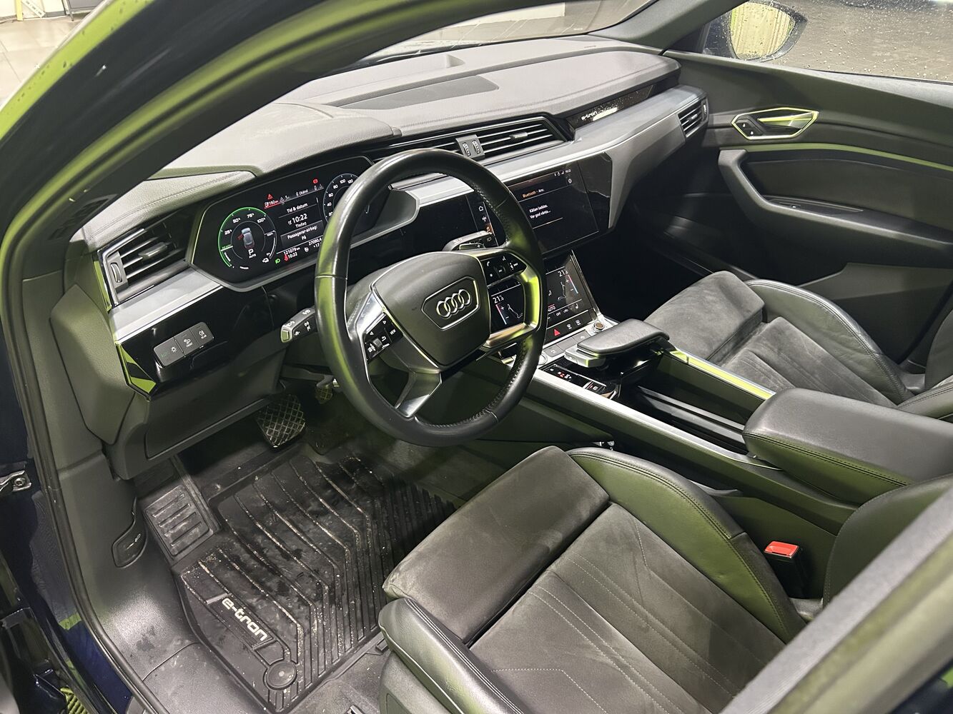 Audi e-tron vaihtoauto