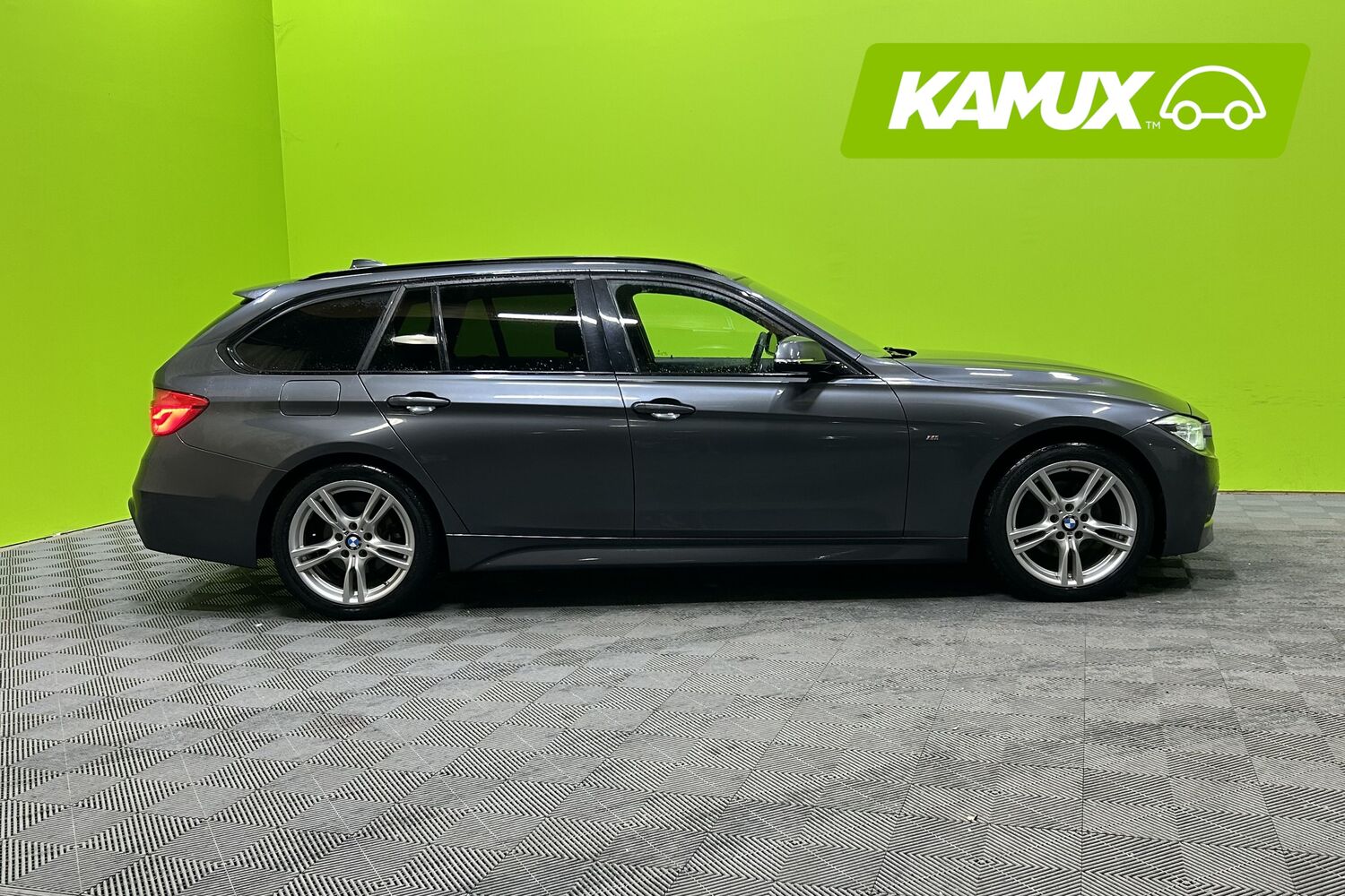 BMW 320 vaihtoauto